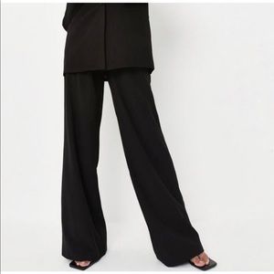 Missguided TALL High Waisted Wide Leg Pants (size 10)